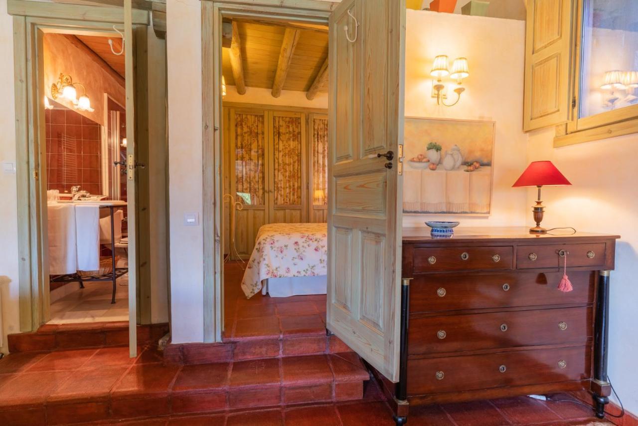Posada Real La Casa De Arriba Navarredonda de Gredos Room photo